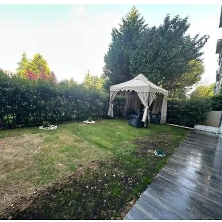 Sunnyy Apartment Istanbul
